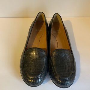 Black Comfy Dansko Leather Loafers